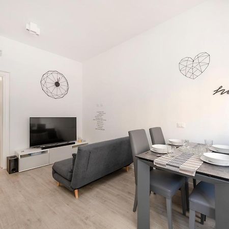 Easystayrome Vatican Home Free Wifi Metro المظهر الخارجي الصورة